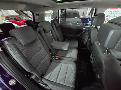 Volkswagen Touran 2.0 TDI BlueMotion Tech SE Family Euro 6 (s/s) 5dr 19