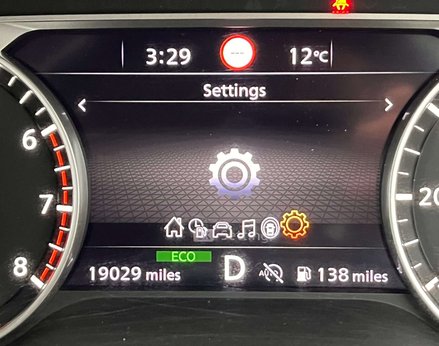 Nissan Qashqai 1.3 Qashqai Acenta Premium DiG-T MHEV CVT 5dr 30