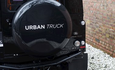 Land Rover Defender 90 Urban Truck 22
