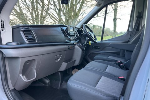 Ford Transit 500 Leader L4H3 170ps Panel Van - Air Con / Heated Seats 15