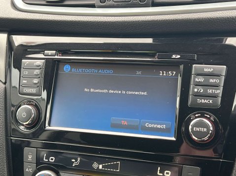 Nissan Qashqai 1.2 Qashqai N-Connecta DiG-T CVT 5dr - NATIONAL DELIVERY* 40