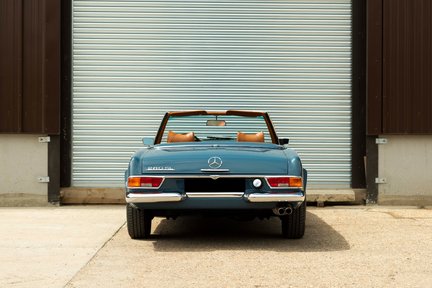 Mercedes-Benz SL 280 Pagoda 6