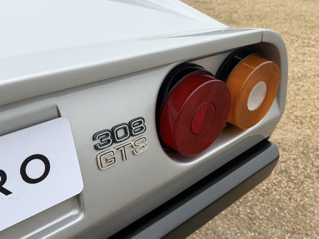Ferrari 308 GTS 28
