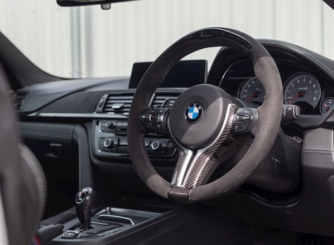 BMW M4 DTM Champion Edition 11