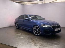 2021 BMW 5 Series 2021 (71) 2.0 520d MHT M Sport Saloon 4dr Diesel Hybrid Steptronic Euro 6 (s/s) (190 MJ71FFP photo