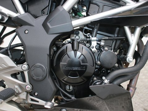 Kawasaki Z125 BR 125 LPFNN 33