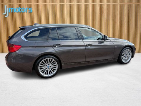 BMW 3 Series 2.0 320d Luxury Touring 5dr Diesel Auto Euro 5 (s/s) (184 ps) 7