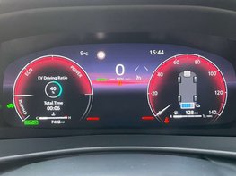 Toyota C-HR 1.8 C-HR Design HEV CVT 5dr 24