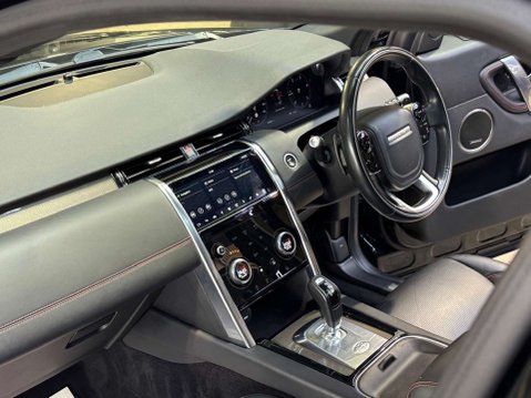 Land Rover Discovery Sport 2.0 Discovery Sport R-Dynamic HSE D Auto 4WD 5dr 73