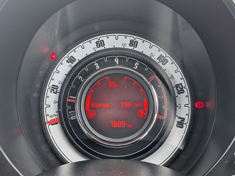 Fiat 500 C CONNECT MHEV 39