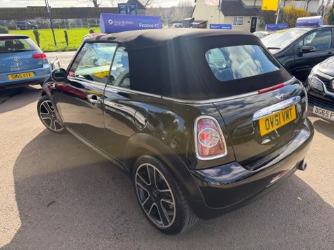 Mini Convertible 2.0 Cooper D Auto Euro 5 2dr 13