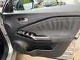 Nissan Juke 1.0 DIG-T Tekna+ DCT Auto Euro 6 (s/s) 5dr 43