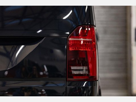 Volkswagen Transporter 2.0 BiTDI T32 Highline Panel Van 5dr Diesel DSG FWD SWB Euro 6 (s/s) (199 p 69