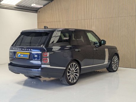 Land Rover Range Rover 3.0 Range Rover Autobiography Auto 4WD 5dr 21