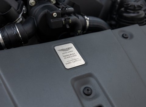 Aston Martin V12 Vantage S 52