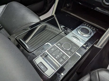 Land Rover Discovery 3.0 Discovery HSE TD6 Auto 4WD 5dr 82