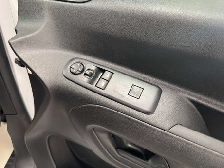 Peugeot Partner 1.5 Partner Professional Premium+ BHDi 35