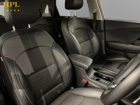 Kia Niro 1.6 GDi 2 SUV 5dr Petrol Hybrid DCT Euro 6 (s/s) (139 bhp) 11