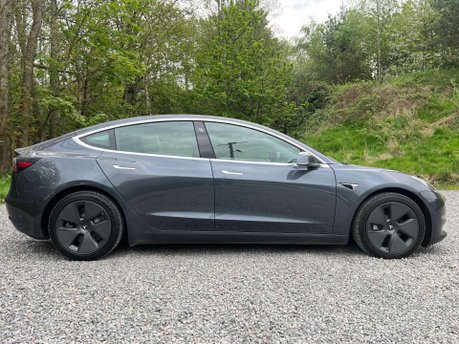 Tesla Model 3 Model 3 Long Range AWD 4WD 4dr