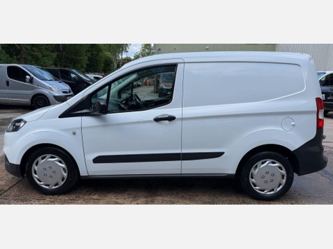 Ford Transit Courier 1.5 TDCi L1 Euro 6 5dr 17