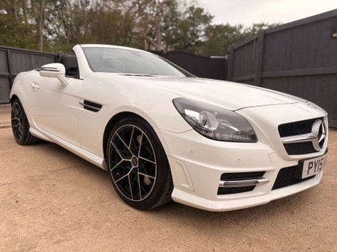 Mercedes-Benz SLK 1.8 SLK 200 AMG Sport BlueEfficiency 2dr 5