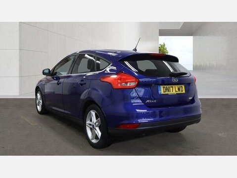 Ford Focus 1.0T EcoBoost Zetec Edition Euro 6 (s/s) 5dr 5