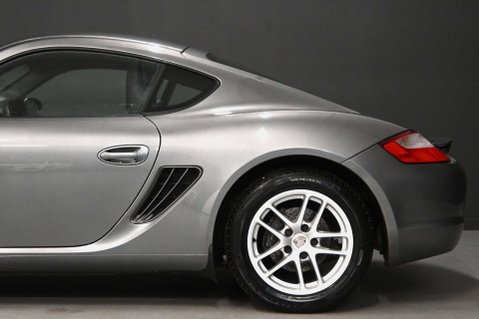 Porsche Cayman 2.7 Cayman 3dr 12