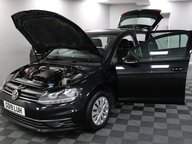 Volkswagen Golf S TSI 12