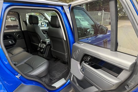 Land Rover Range Rover SDV6 VOGUE - BODYKIT - RARE VELOCITY BLUE -ELEC STEPS/TOWBAR -FLRSH 38