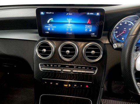 Mercedes-Benz GLC 2.0 GLC300d AMG Line (Premium) SUV 5dr Diesel G-Tronic+ 4MATIC Euro 6 (s/s) 18