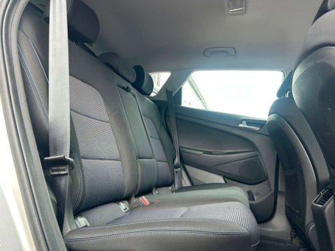 Hyundai TUCSON 1.7 Tucson SE Nav Blue Drive 2WD CRDi 5dr 15