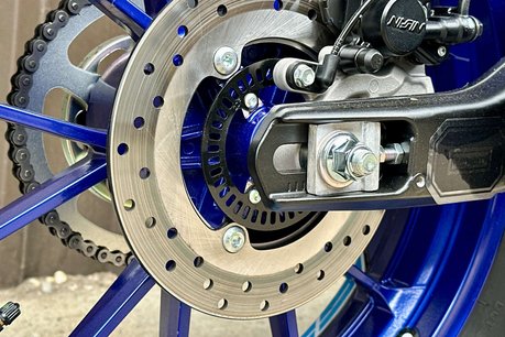 Yamaha R125 (YZF 125-A) 14