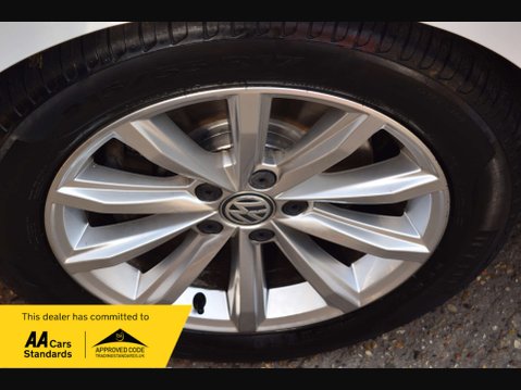 Volkswagen Passat 2.0 Passat SE Business TDI BlueMotion Technology 4dr 20