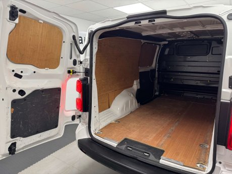Vauxhall Vivaro 1.5 Vivaro 2900 Sportive S/S 20