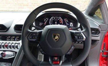 Lamborghini Huracan LP 580-2 5