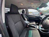 Toyota Hilux Invincible | Auto | 2.4 LT | Double Cab | Camera | Sensors | EURO 6 15
