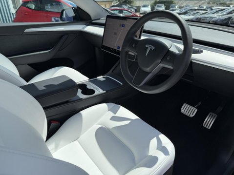 Tesla Model Y (Dual Motor) Performance SUV 5dr Electric Auto 4WDE (426 bhp) 2