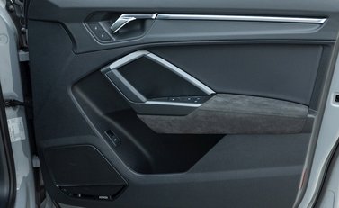 Audi RS Q3 Sportback Vorsprung 22