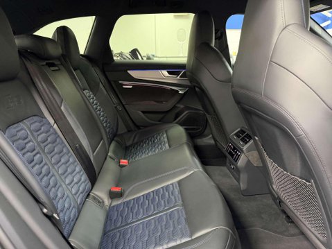 Audi RS6 4.0 TFSI V8 Nogaro Edition Estate 5dr Petrol Tiptronic quattro Euro 6 (s/s) 44