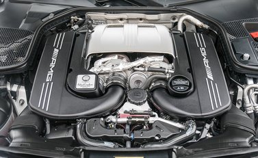 Mercedes-Benz C Class C63 S Coupe 31