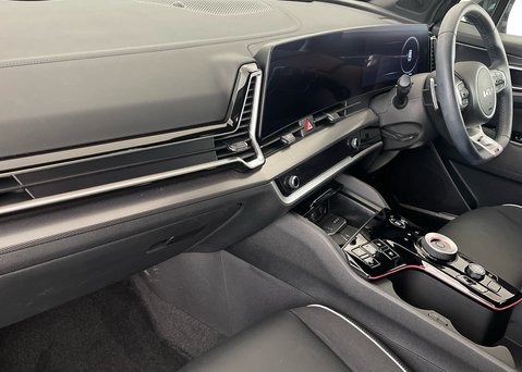Kia Sportage 1.6T GDi 207 HEV GT-Line S 8
