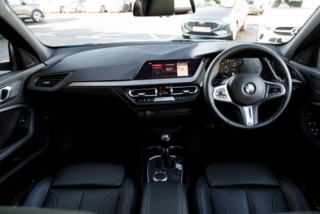 BMW 1 Series 118D M SPORT