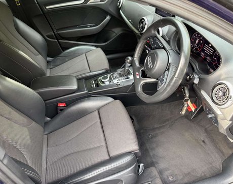 Audi A3 1.5 A3 Sportback 35 TFSI Black Edition Semi-Auto 5dr 11
