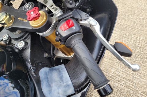 Suzuki GSX-R GSX-R 1000 Limited Black 26