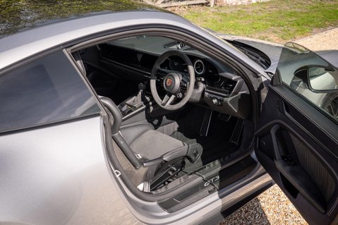 Porsche 911 4.0 992 GT3 PDK Euro 6 2dr 9