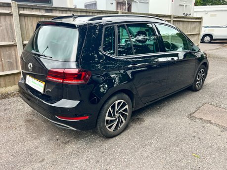 Volkswagen Golf SV 1.5 MATCH TSI EVO DSG 5 Dr AUTOMATIC 4