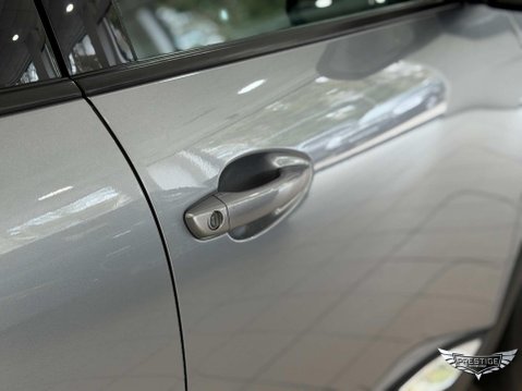 Peugeot 5008 1.2 PureTech Allure EAT Euro 6 (s/s) 5dr 73