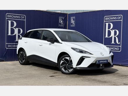 MG MG4 64kWh SE Long Range Hatchback 5dr Electric Auto (203 ps)