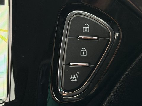 Vauxhall Corsa 1.4 [75] SE Nav 5dr 26