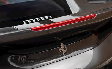 Ferrari 488 Pista 30